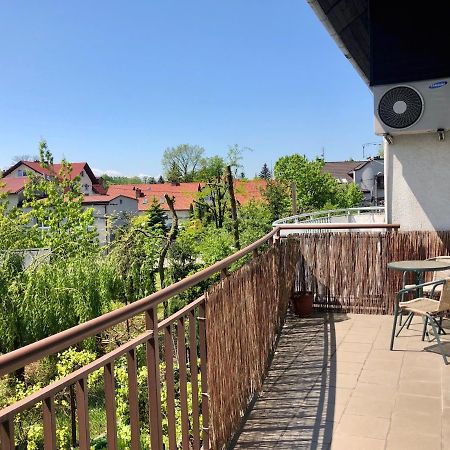 Apartamenty Lagiewniki Cracovia Exterior foto
