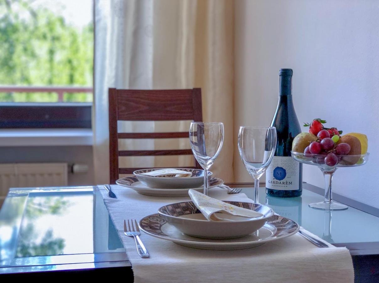 Apartamenty Lagiewniki Cracovia Exterior foto