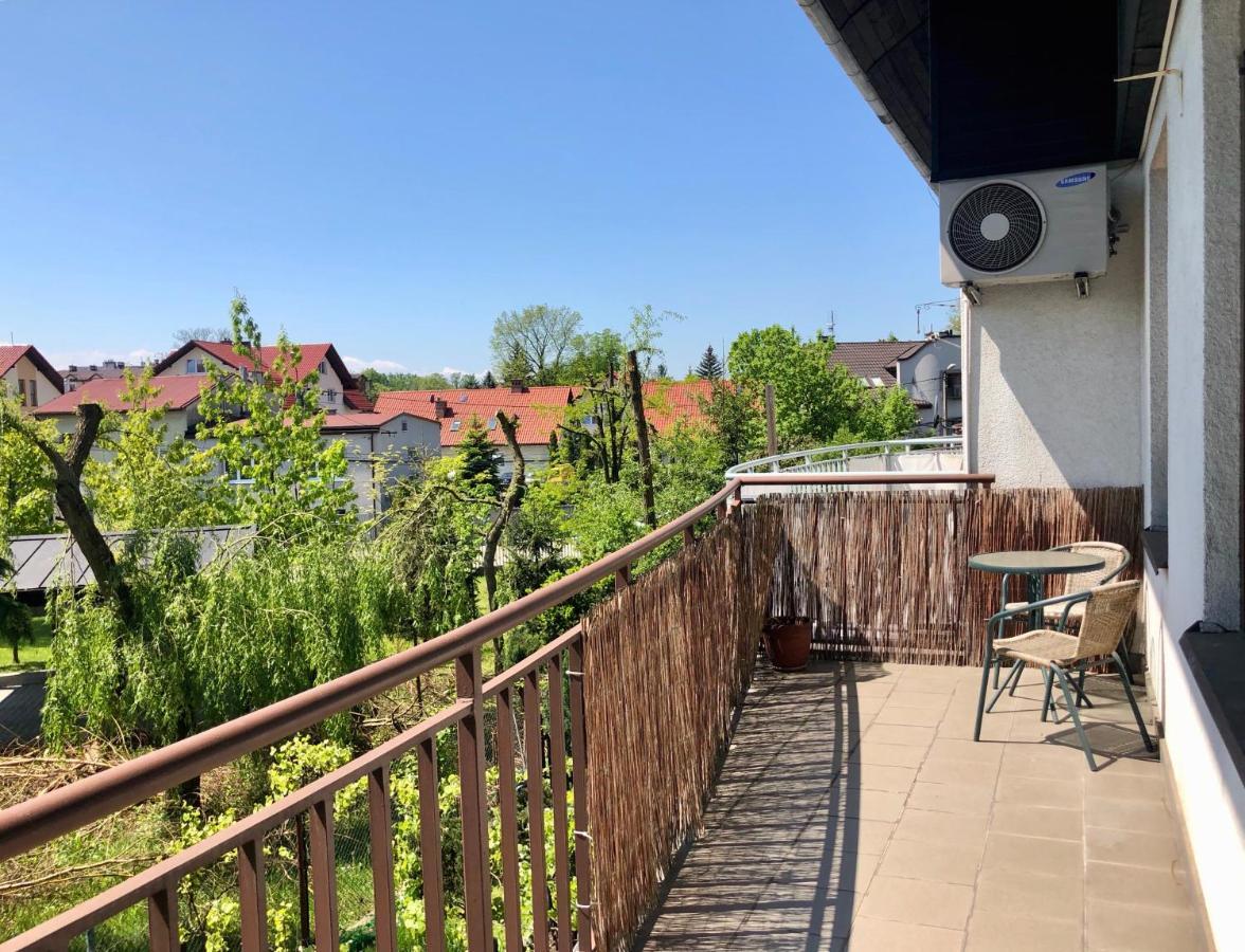 Apartamenty Lagiewniki Cracovia Exterior foto
